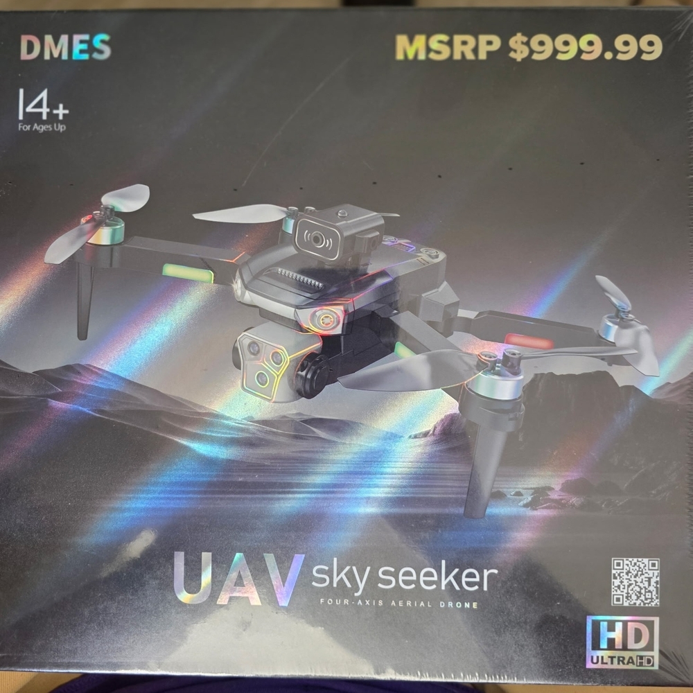 UAV Sky Seeker Drone - Black and Gray
